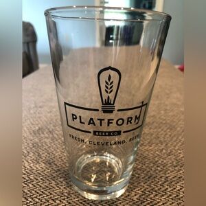 Platform Beer Company Beer Glass, Holds 16 Ounces